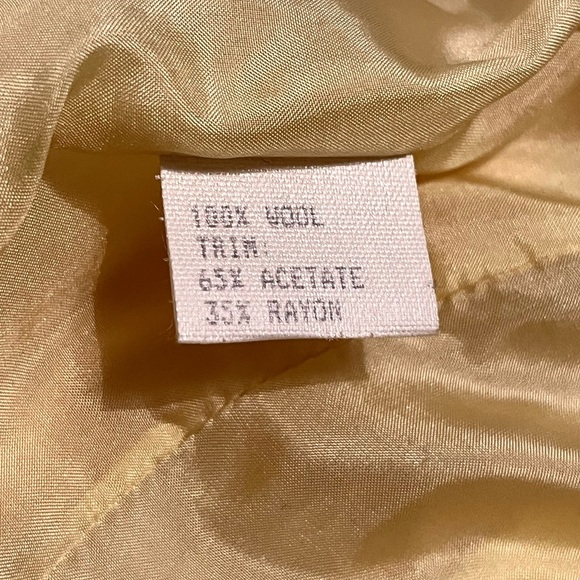 Carolina Herrera for Neiman Marcus Beaded 2 Pc Suit. Gorgeous! Wool and Silk - Picture 8 of 9